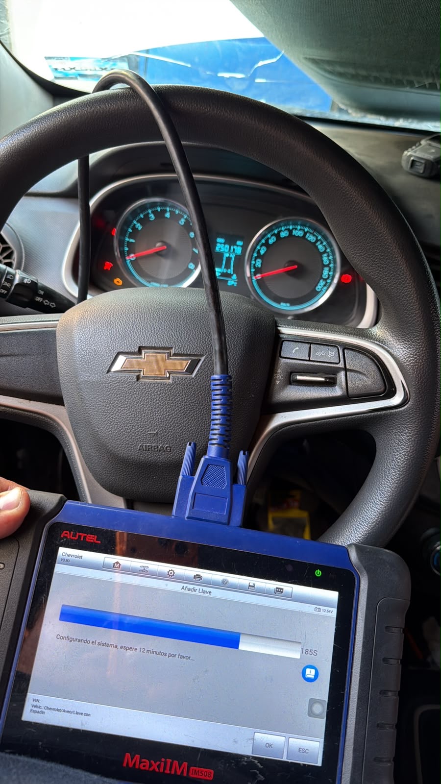 Añadido de llave Chevrolet Aveo con Autel MaxiIM