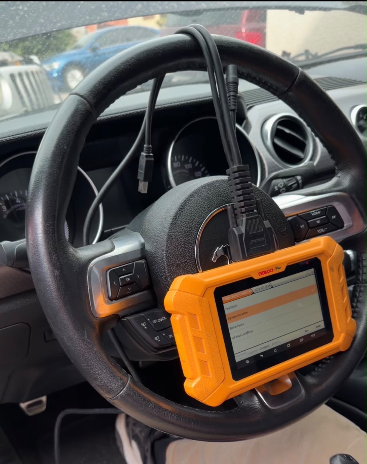 Programación de llave Ford Mustang con Everlock Pro