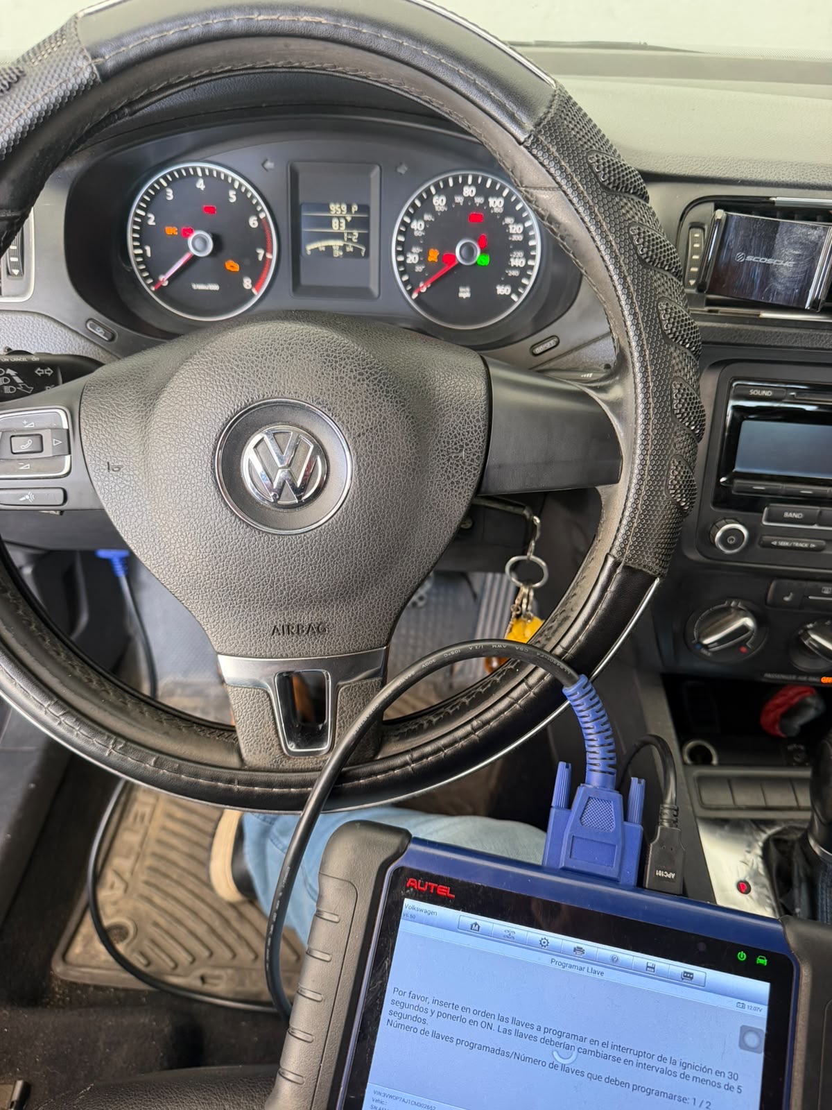 Programación de llave Volkswagen Jetta con Autel